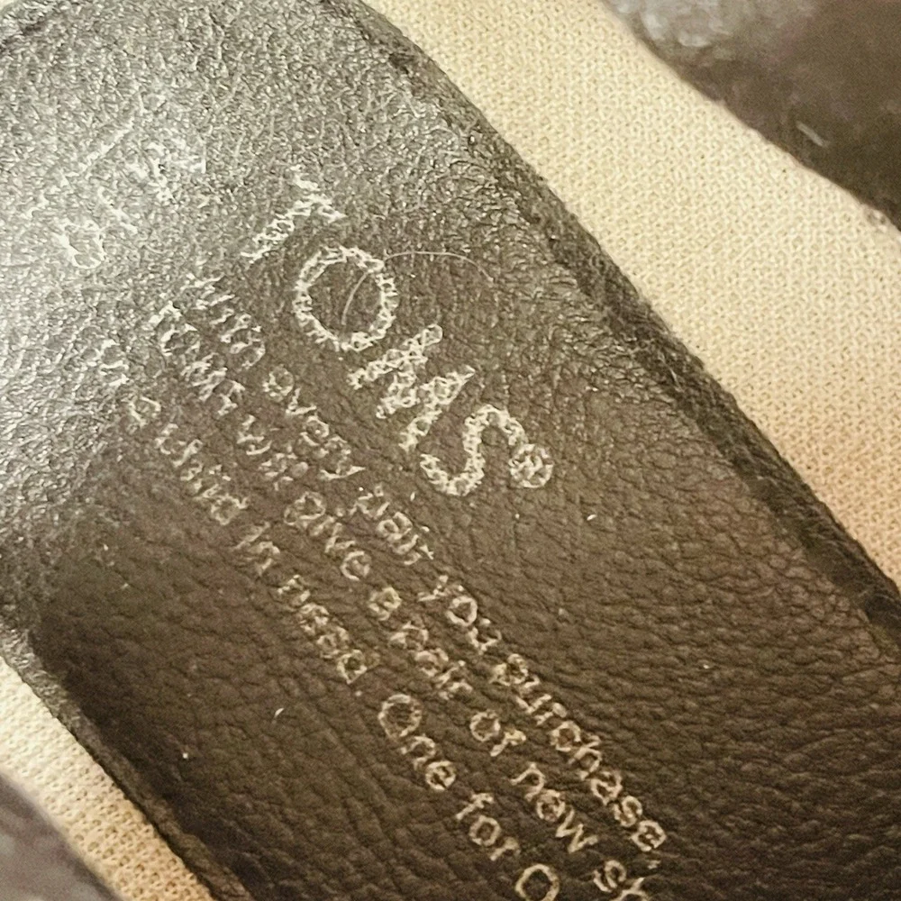 Toms men chukka